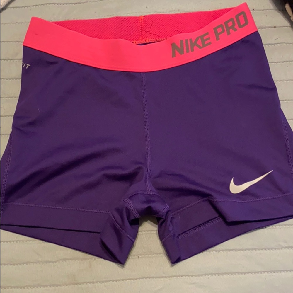 Nike pro workout shorts